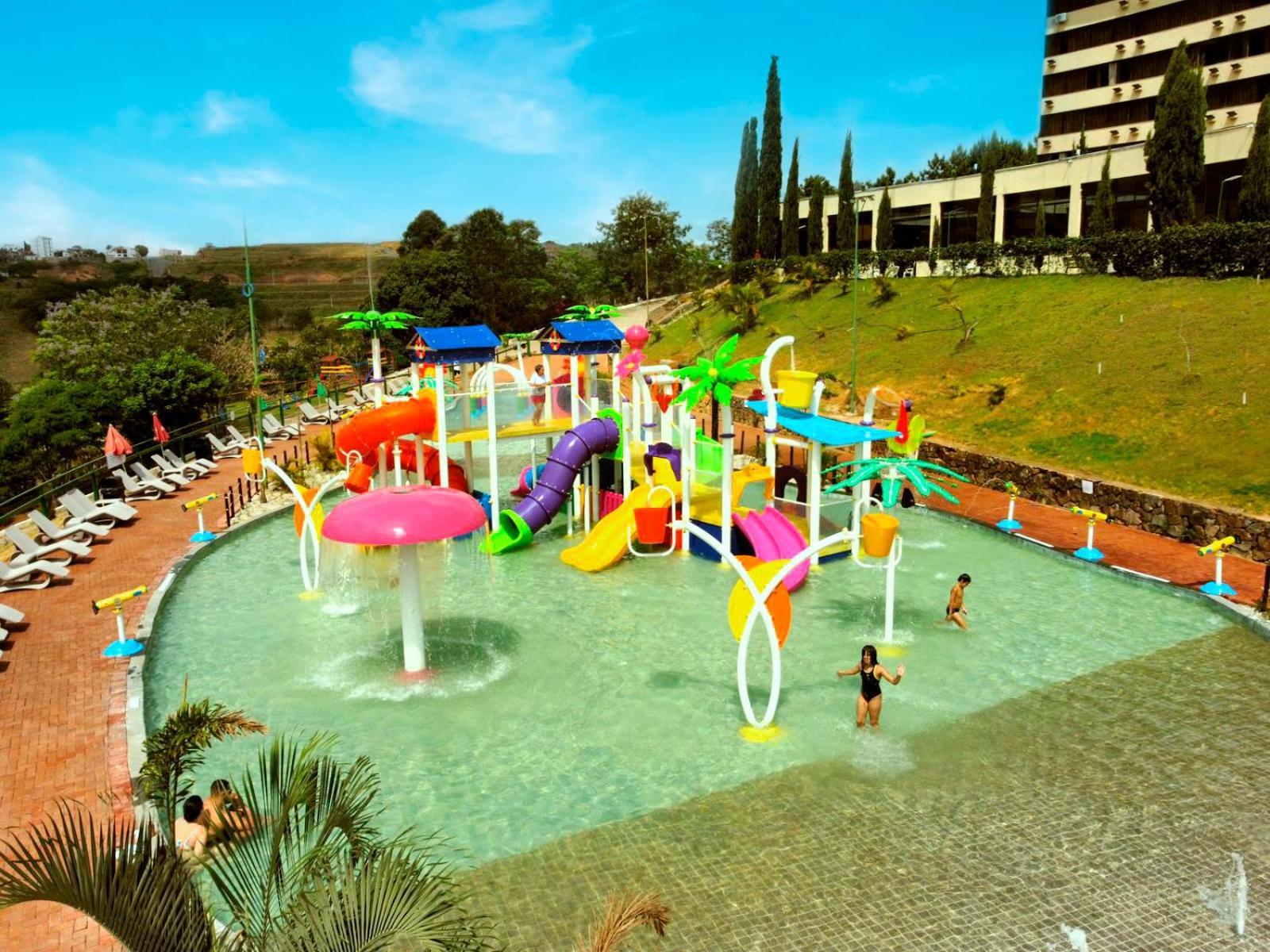 Hotel Golden Park All Inclusive Pocos De Caldas By Nacional Inn Eksteriør billede Water park
