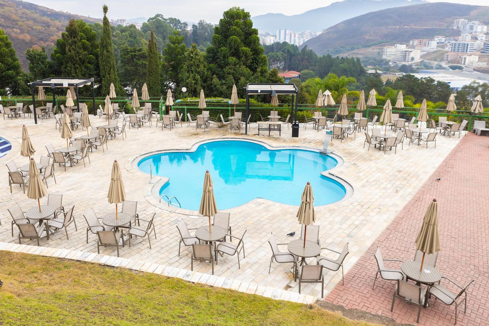 Hotel Golden Park All Inclusive Pocos De Caldas By Nacional Inn Eksteriør billede